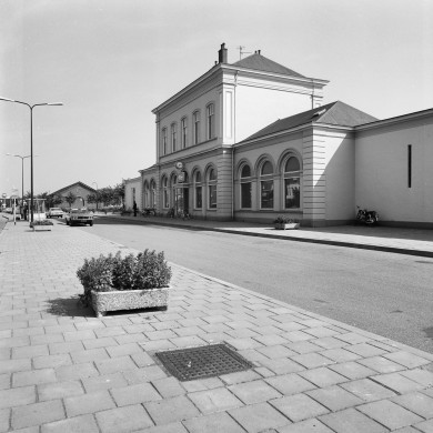 Rijksdienst voor het Cultureel Erfgoed: Wal, A.J. van der