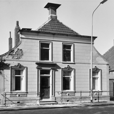 Rijksdienst voor het Cultureel Erfgoed: Wal, A.J. van der