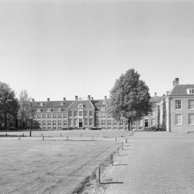 Rijksdienst voor het Cultureel Erfgoed: Wal, A.J. van der