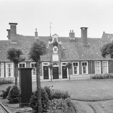 Rijksdienst voor het Cultureel Erfgoed: Wal, A.J. van der