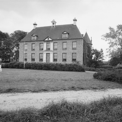 Rijksdienst voor het Cultureel Erfgoed: Tangel, L.M.