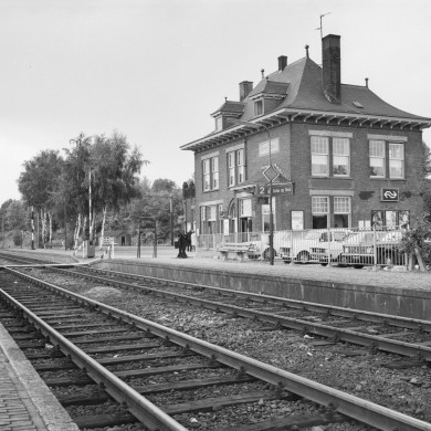Rijksdienst voor het Cultureel Erfgoed: Tangel, L.M.