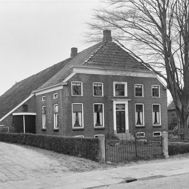 Rijksdienst voor het Cultureel Erfgoed: Wal, A.J. van der