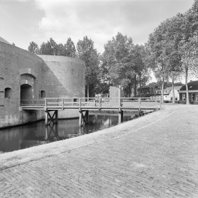 Rijksdienst voor het Cultureel Erfgoed: Dukker, G.J.