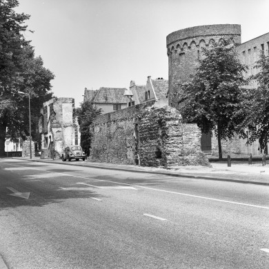 Rijksdienst voor het Cultureel Erfgoed: Wal, A.J. van der