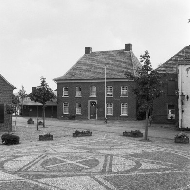 Rijksdienst voor het Cultureel Erfgoed: Tangel, L.M.
