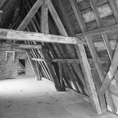 Rijksdienst voor het Cultureel Erfgoed: Tangel, L.M.