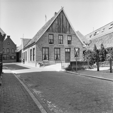 Rijksdienst voor het Cultureel Erfgoed: Wal, A.J. van der