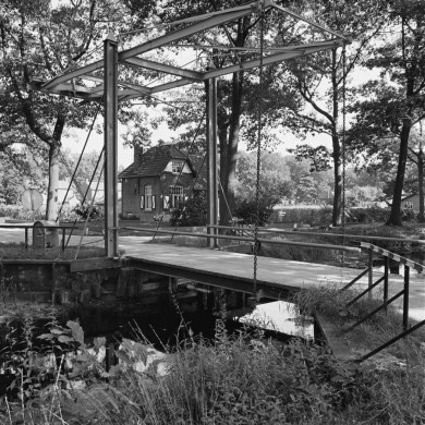 Rijksdienst voor het Cultureel Erfgoed: Tangel, L.M.