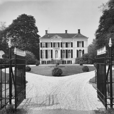 Rijksdienst voor het Cultureel Erfgoed: Wal, A.J. van der