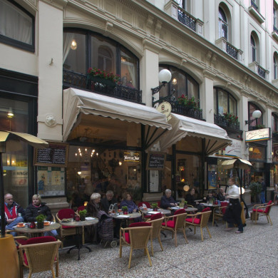 Rijksdienst voor het Cultureel Erfgoed: Galen, P. (Paul) van