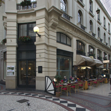 Rijksdienst voor het Cultureel Erfgoed: Galen, P. (Paul) van