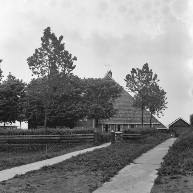 Rijksdienst voor het Cultureel Erfgoed: Berg, H.M. van den
