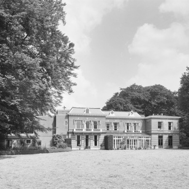 Rijksdienst voor het Cultureel Erfgoed: Wal, A.J. van der