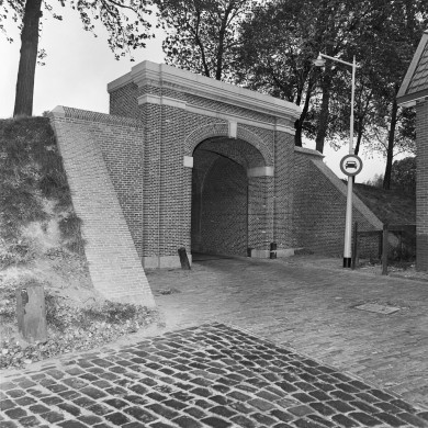 Rijksdienst voor het Cultureel Erfgoed: Dukker, G.J.