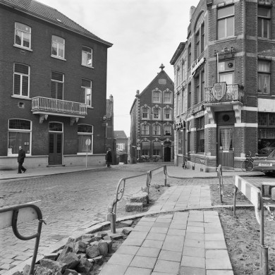 Rijksdienst voor het Cultureel Erfgoed: Galen, P. (Paul) van