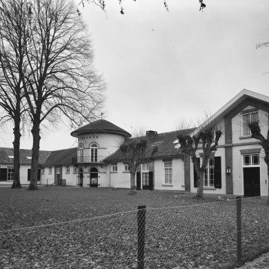 Rijksdienst voor het Cultureel Erfgoed: Wal, A.J. van der