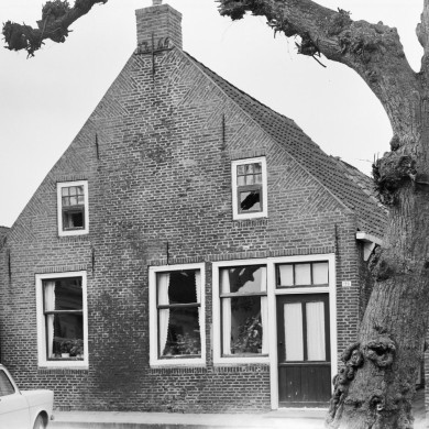 Rijksdienst voor het Cultureel Erfgoed: Wal, A.J. van der