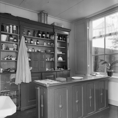 Rijksdienst voor het Cultureel Erfgoed: Wal, A.J. van der