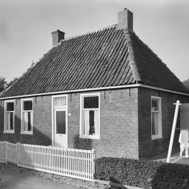 Rijksdienst voor het Cultureel Erfgoed: Wal, A.J. van der