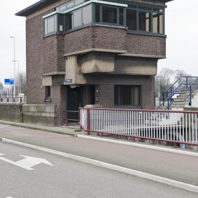 Rijksdienst voor het Cultureel Erfgoed: Technau, Sergé