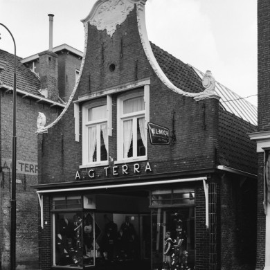 Rijksdienst voor het Cultureel Erfgoed: Dukker, G.J.