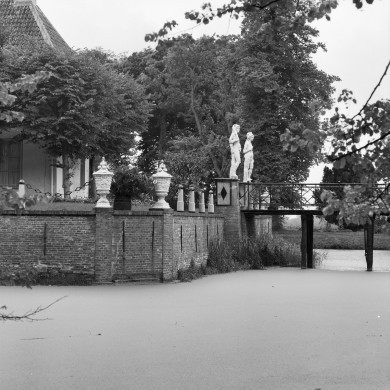 Rijksdienst voor het Cultureel Erfgoed: Wal, A.J. van der