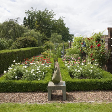 Rijksdienst voor het Cultureel Erfgoed: Booms, C.S. (Chris)