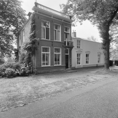 Rijksdienst voor het Cultureel Erfgoed: Roderburg, K. (Kris)