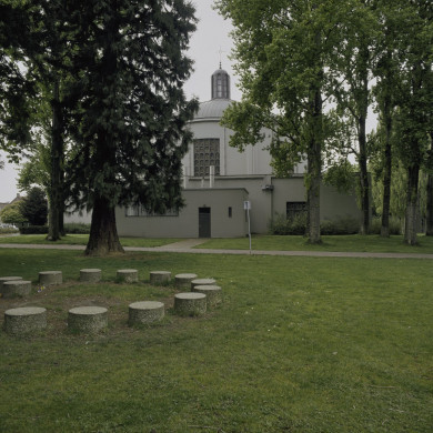 Rijksdienst voor het Cultureel Erfgoed: Heuvel, Thea van den