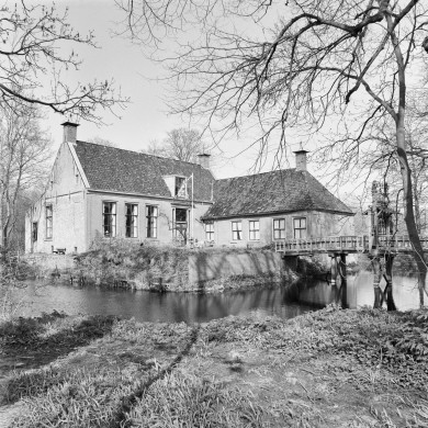 Rijksdienst voor het Cultureel Erfgoed: Wal, A.J. van der