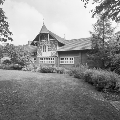 Rijksdienst voor het Cultureel Erfgoed: Roderburg, K. (Kris)