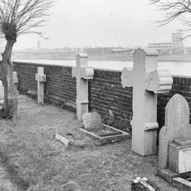 Rijksdienst voor het Cultureel Erfgoed: Dukker, G.J.