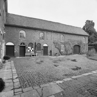 Rijksdienst voor het Cultureel Erfgoed: Roderburg, K. (Kris)