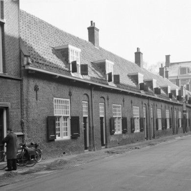 Rijksdienst voor het Cultureel Erfgoed: Dukker, G.J.