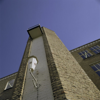 Rijksdienst voor het Cultureel Erfgoed: Heuvel, Thea van den