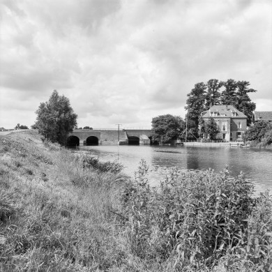 Rijksdienst voor het Cultureel Erfgoed: Dukker, G.J.