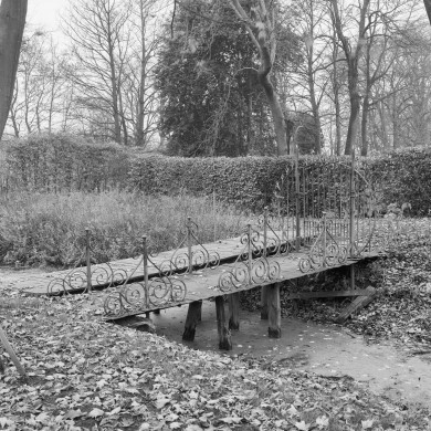 Rijksdienst voor het Cultureel Erfgoed: Wal, A.J. van der