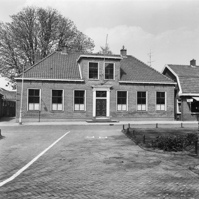 Rijksdienst voor het Cultureel Erfgoed: Wal, A.J. van der