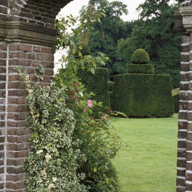 Rijksdienst voor het Cultureel Erfgoed: Heuff M. (Marijke)