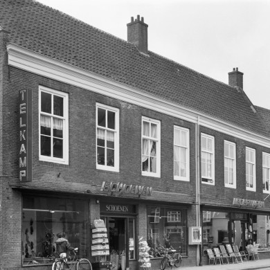 Rijksdienst voor het Cultureel Erfgoed: Wal, A.J. van der