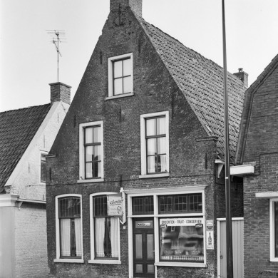 Rijksdienst voor het Cultureel Erfgoed: Wal, A.J. van der