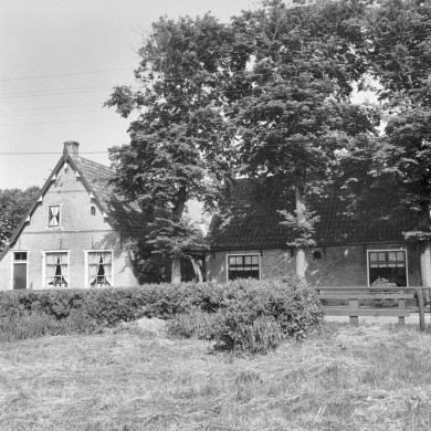 Rijksdienst voor het Cultureel Erfgoed: Berg, H.M. van den