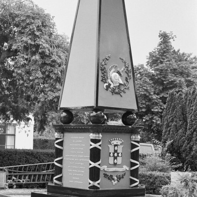 Rijksdienst voor het Cultureel Erfgoed: Tangel, L.M.