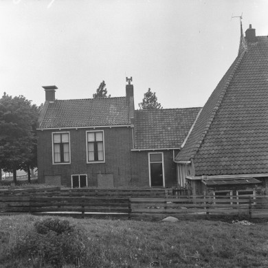 Rijksdienst voor het Cultureel Erfgoed: Berg, H.M. van den