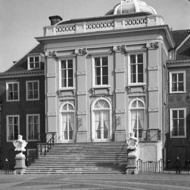 Rijksdienst voor het Cultureel Erfgoed: Dukker, G.J.