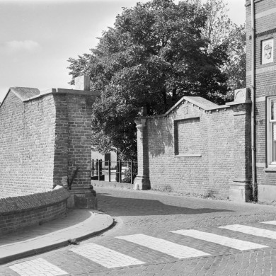 Rijksdienst voor het Cultureel Erfgoed: Wal, A.J. van der