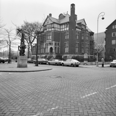 Rijksdienst voor het Cultureel Erfgoed: Dukker, G.J.