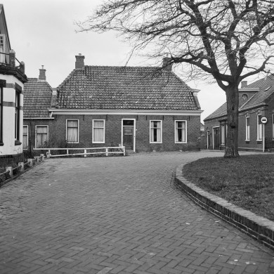 Rijksdienst voor het Cultureel Erfgoed: Wal, A.J. van der