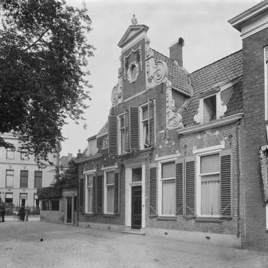 Rijksdienst voor het Cultureel Erfgoed: Steenbergh, C.J.